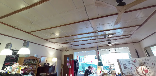 Opinii despre CaféLaden în Schwyz - Gastronomie und Hotellerie