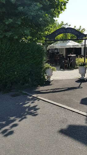 Opinii despre Restaurant Sternensee în Samstagern - Gastronomie und Hotellerie