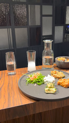 Opinii despre Meyhanè Genève în Geneva - Gastronomie und Hotellerie