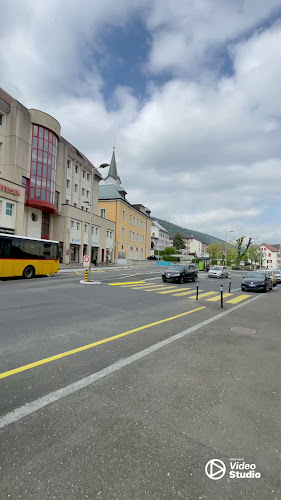 Opinii despre Le Repaire Kebabs & Burgers Maison în Cernier - Gastronomie und Hotellerie