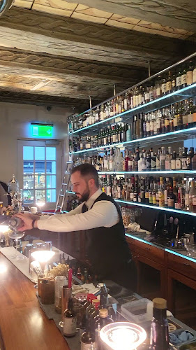 Opinii despre Widder Restaurant în Zürich - Gastronomie und Hotellerie