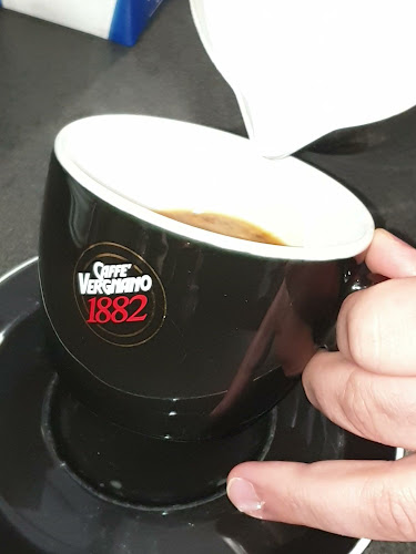 Opinii despre Contrast Bistro Café Bäckerei în Freiburg - Gastronomie und Hotellerie