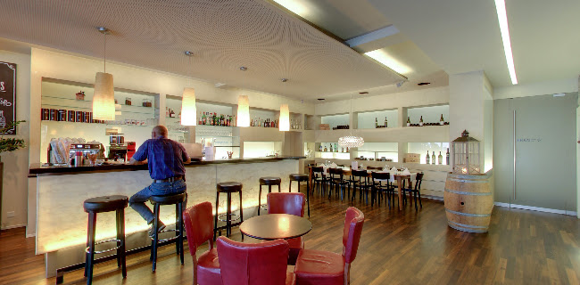 Opinii despre Stadthaus Nidau în Nidau - Gastronomie und Hotellerie