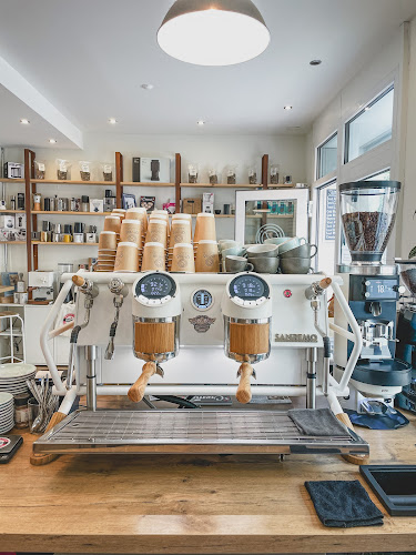 Ombak Coffee (ex Omnia Coffee)