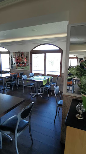 Opinii despre Villa Ragnelli Les Gravines Sa în Versoix - Gastronomie und Hotellerie