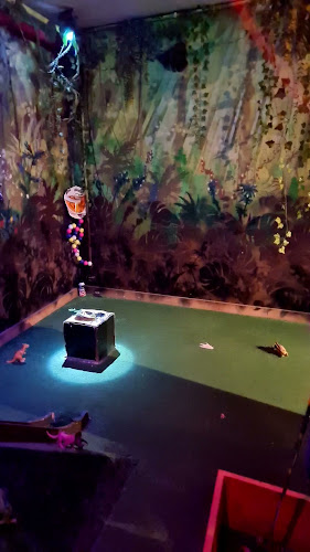 Rollers Mini-Golf Bar