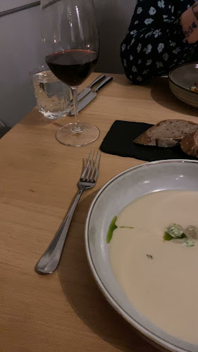 Opinii despre Restaurant Ludmilla în Bern - Gastronomie und Hotellerie