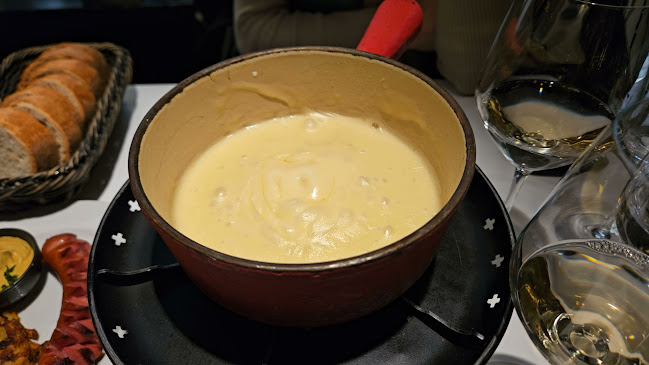 Opinii despre Restaurant Les Armures în Geneva - Gastronomie und Hotellerie