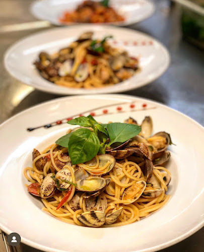 Opinii despre Colosseo în Geneva - Gastronomie und Hotellerie