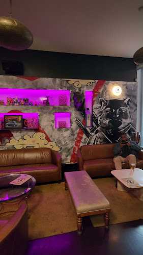 Opinii despre Funky Monkey Room în Geneva - Gastronomie und Hotellerie