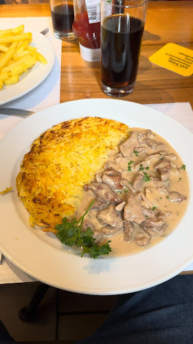 Opinii despre Rheinfelder Bierhaus în Zürich - Gastronomie und Hotellerie