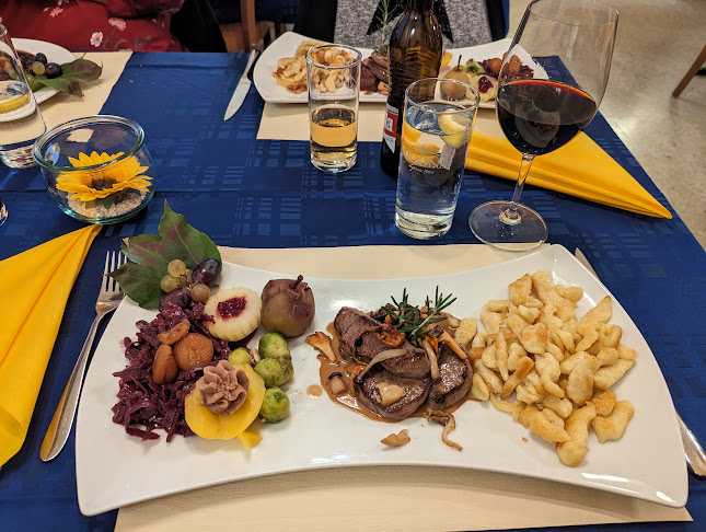 Opinii despre Hotel Restaurant Jura în Kerzers - Gastronomie und Hotellerie