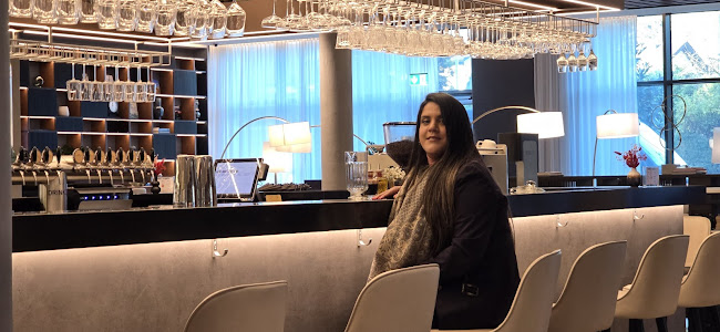 Comentarii opinii despre Moments