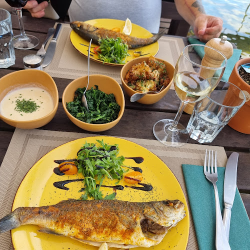 OSCIS FISCHBEIZ - Gastronomie und Hotellerie