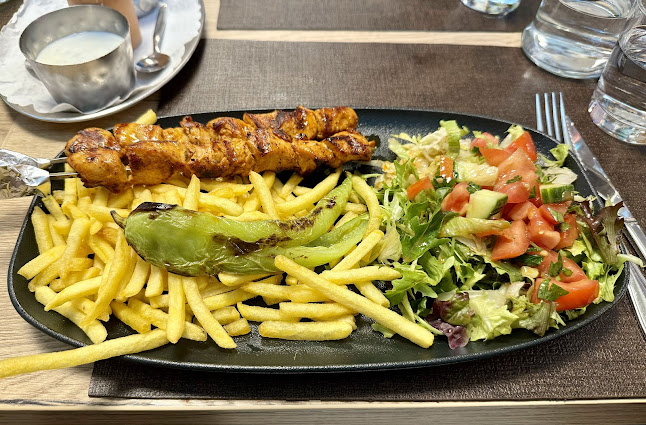 Le Blandonnet - Gastronomie und Hotellerie