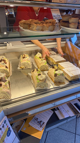 Opinii despre Bäckerei Blank în Ins - Gastronomie und Hotellerie