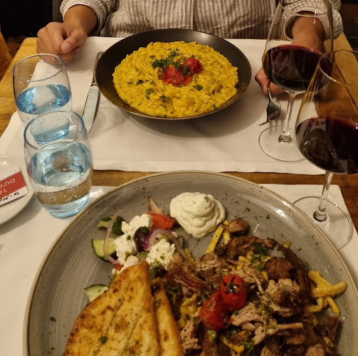 Opinii despre Le Lyrique Café restaurant în Lausanne - Gastronomie und Hotellerie