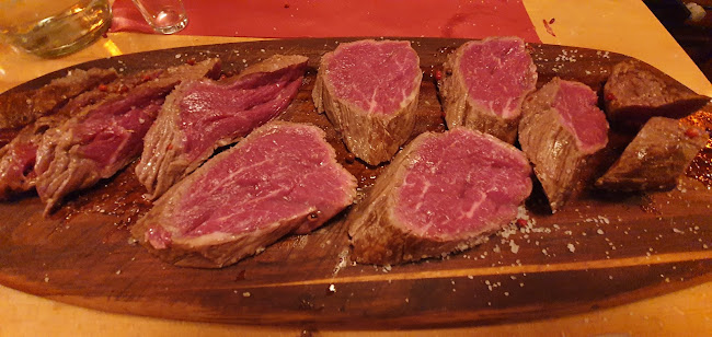 Opinii despre Tiara Grill în Schlieren - Gastronomie und Hotellerie