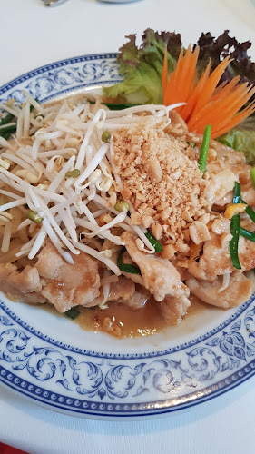 Comentarii opinii despre Siam Square Restaurant & BAR