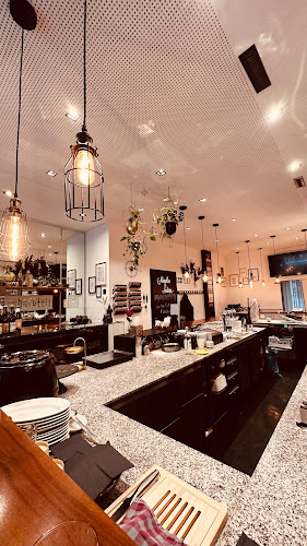 Comentarii opinii despre Taburettli