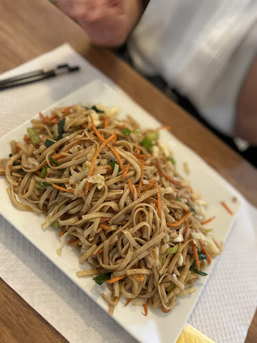 Av. du Censuy 18, 1020 Renens