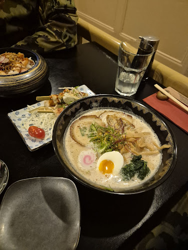 Izakaya kinomi- Japanisch Tapas & Sushi Bar - Gastronomie und Hotellerie