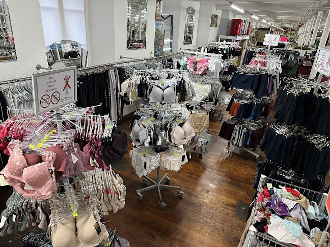 Comentarii opinii despre Markthalle Wald AG