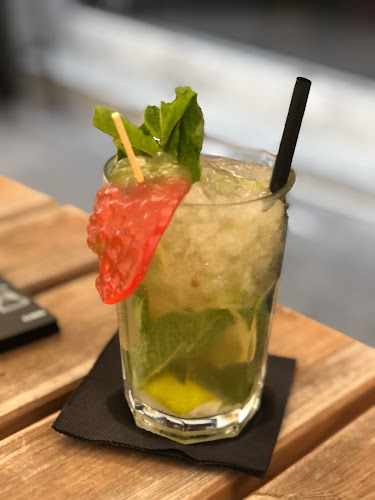 JoJo Bar - Gastronomie und Hotellerie