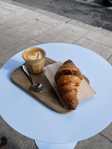 Comentarii opinii despre Café Calico