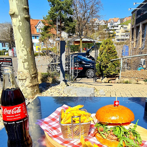 Comentarii opinii despre Burger Punto Rosso GmbH