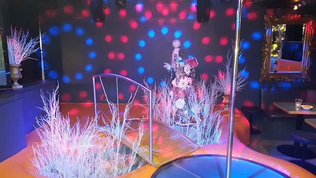 Opinii despre Bar Blue Lagoon în Wollerau - Gastronomie und Hotellerie