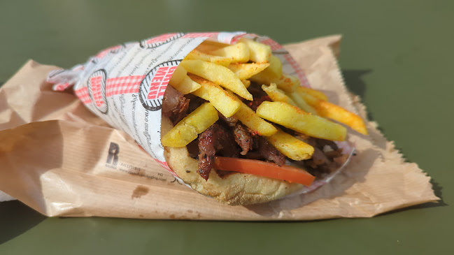 Opinii despre Gyrosteria Mykonos în Lugano - Gastronomie und Hotellerie