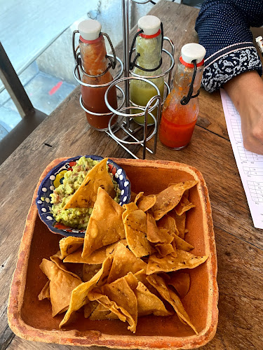 Comentarii opinii despre Taqueria Los Cuñados