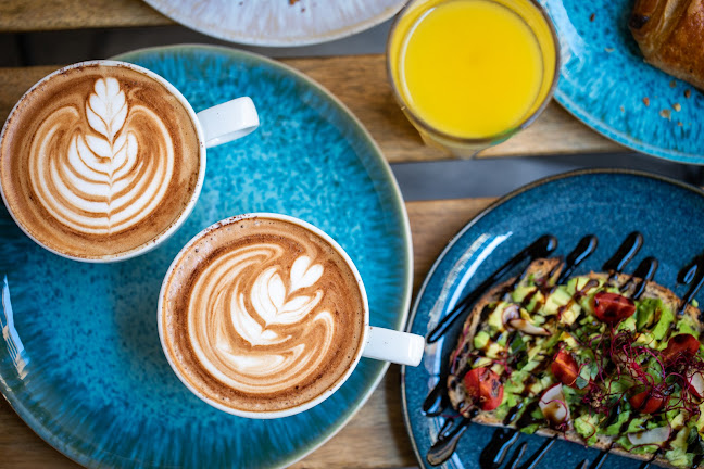 Opinii despre Green Gorilla Café Morges în Morges - Gastronomie und Hotellerie