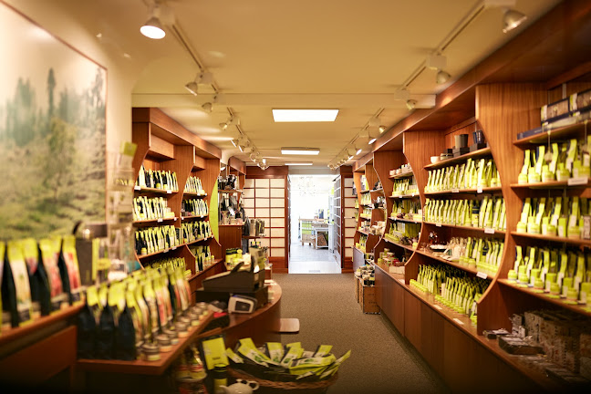 Comentarii opinii despre LONDON TEA - Tee Shop Basel