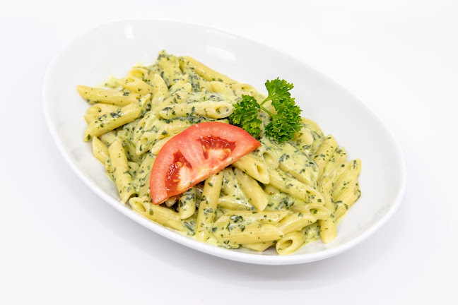 CERENAY Little Kitchen - Gastronomie und Hotellerie