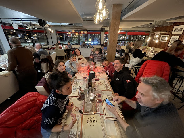 Twin Peaks Restaurant - Crans-Montana
