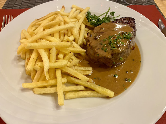 Opinii despre Restaurant Grossmatt în Therwil - Gastronomie und Hotellerie