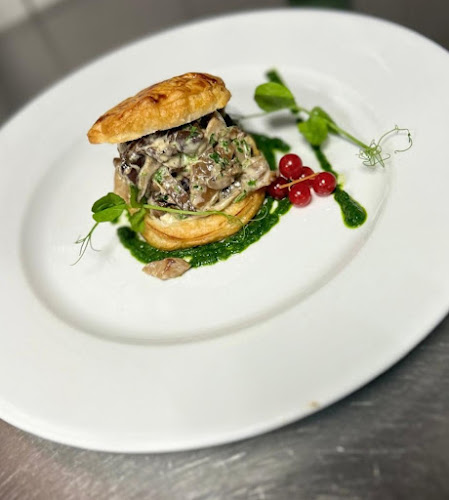 Opinii despre Bistrot des Uttins, Chatelain & Rupa în Yverdon-les-Bains - Gastronomie und Hotellerie