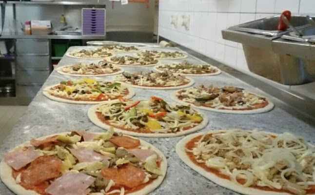 Restaurant Pizzeria Schönthal & Kullat e Junikut - Gastronomie und Hotellerie