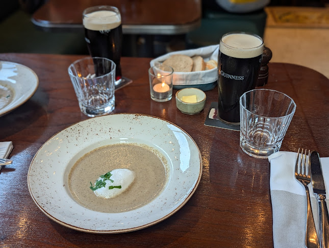 Comentarii opinii despre James Joyce