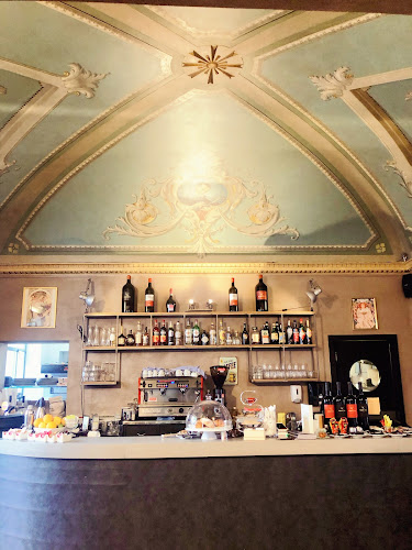 Grande Pizza & Caffè - Gastronomie und Hotellerie