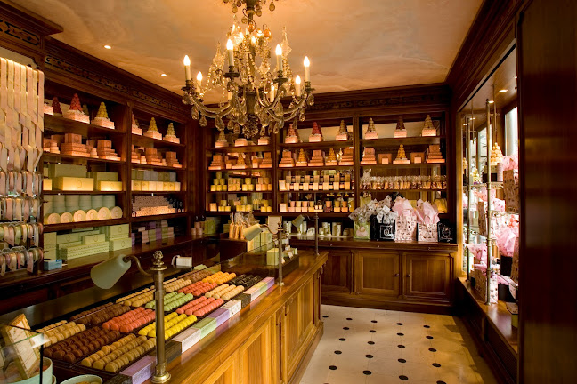 Ladurée Paris