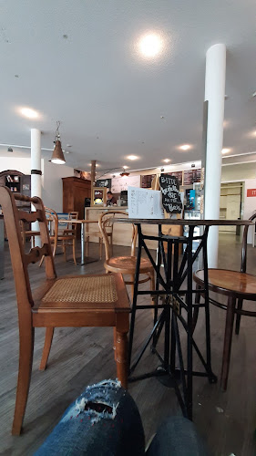 Opinii despre Caffè Julia mobile în Rubigen - Gastronomie und Hotellerie