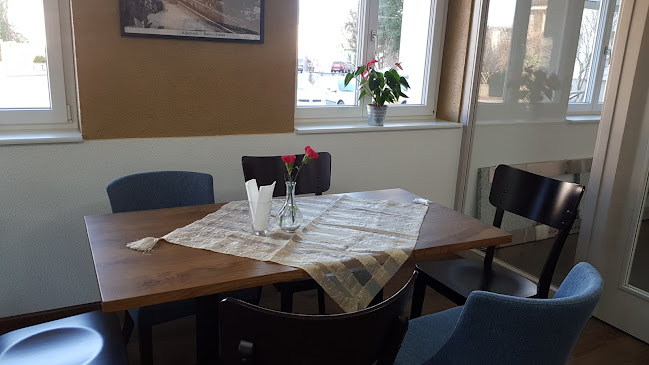 Cafe & Bistro Central - Gastronomie und Hotellerie