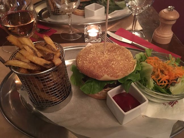 Comentarii opinii despre Étoile Blanche