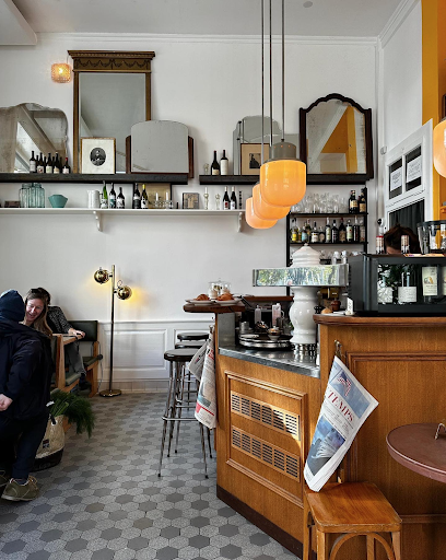 Céleste - Café, Bar, Cave