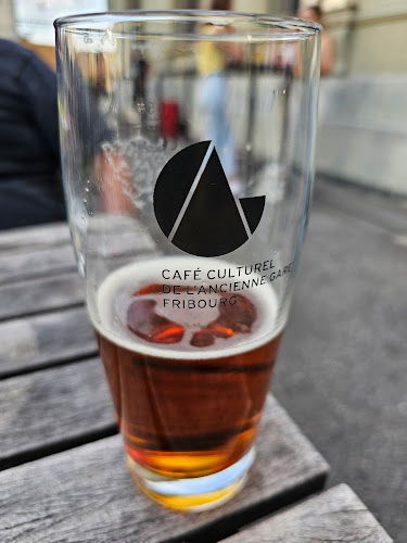 Opinii despre Kulturcafé "Ancienne Gare" în Fribourg - Gastronomie und Hotellerie
