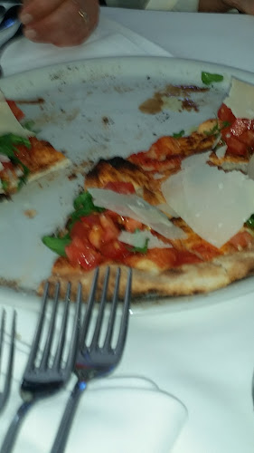 Opinii despre Ristorante Castello Winterthur în Winterthur - Gastronomie und Hotellerie