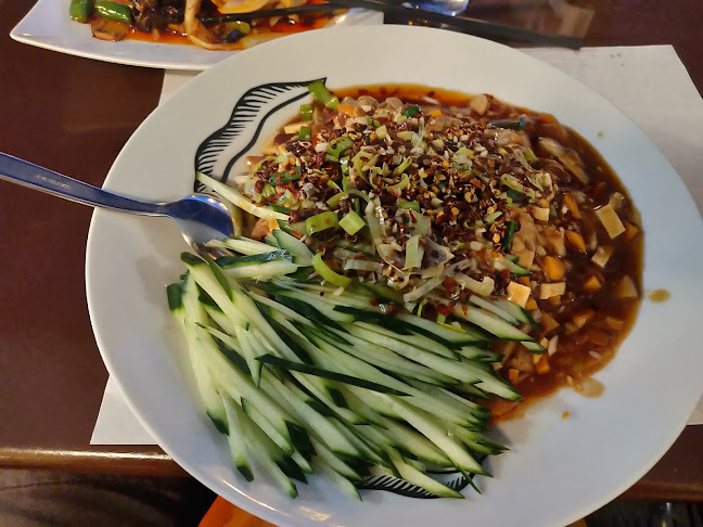 Av. du Censuy 18, 1020 Renens